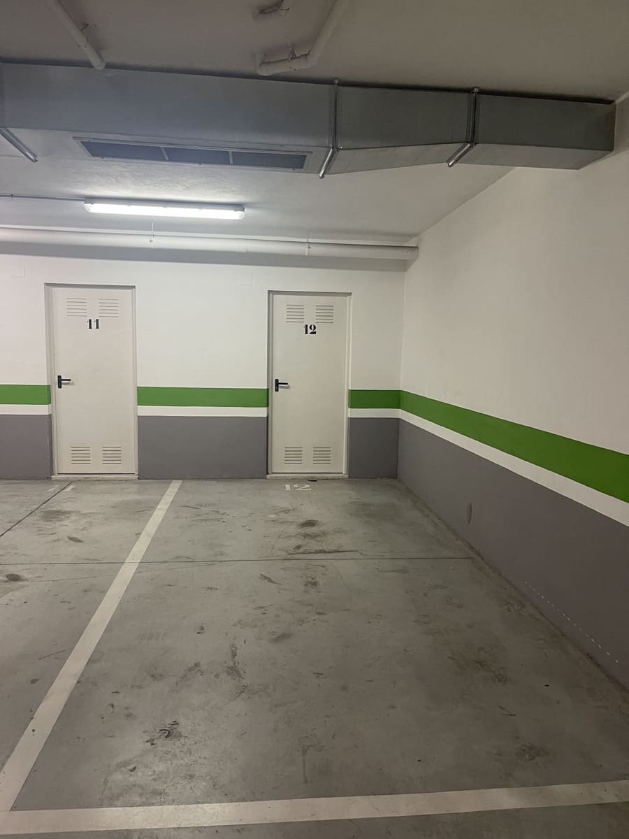 Garage te koop in La Cala de Mijas - € 25.000 (Ref: 9801399)