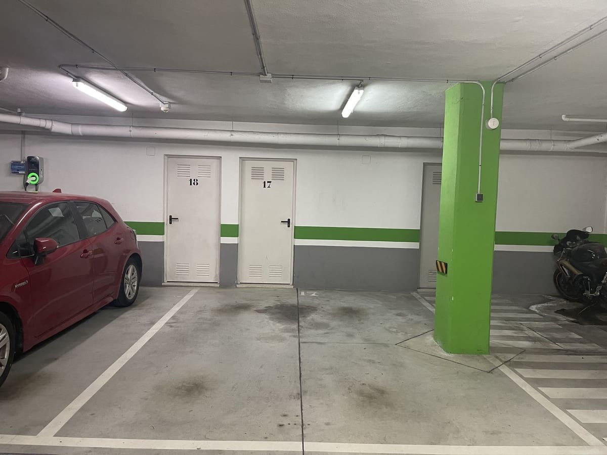 Garage te koop in La Cala de Mijas - € 25.000 (Ref: 9801399)