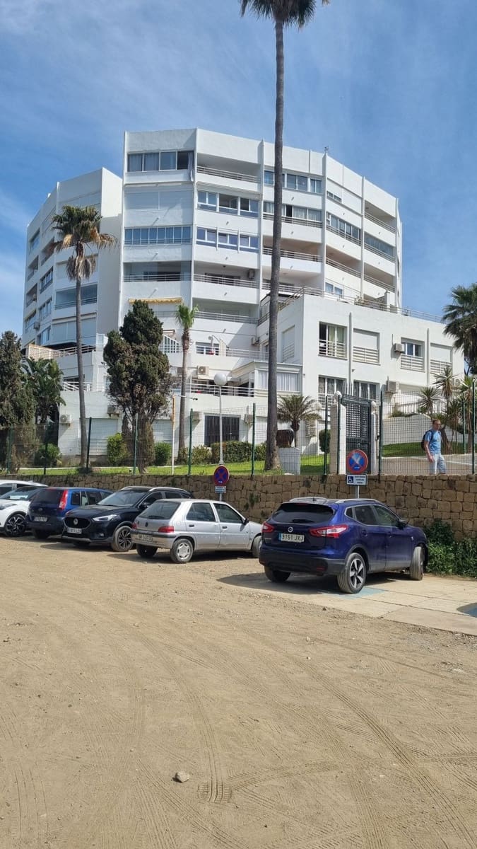 Studio til salg i Calahonda - € 399.000 (Ref: 9819543)