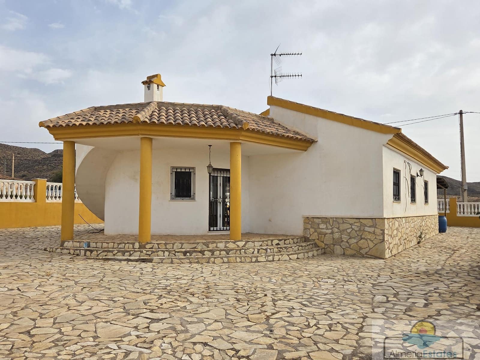 4 bedroom Townhouse for sale in Arboleas - € 369,000 (Ref: 10016812)