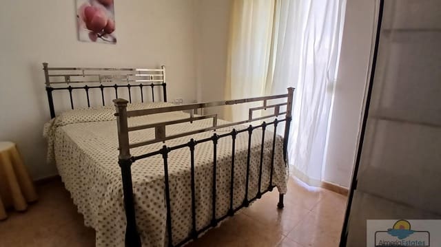 4 chambre Villa/Maison Semi-Mitoyenne à vendre à Taberno - 105 000 € (Ref: 10021701)