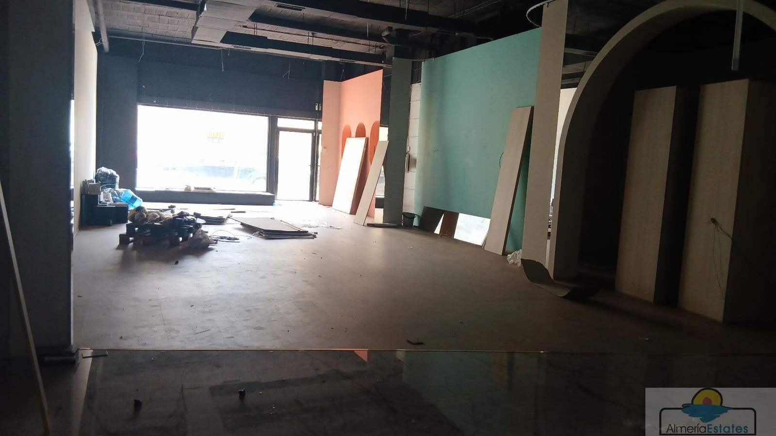 Commerciale in vendita in Albox - 210.000 € (Rif: 10029815)