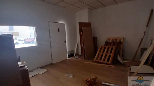 Commerciale in vendita in Albox - 210.000 € (Rif: 10029815)