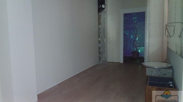 Commerciale in vendita in Albox - 210.000 € (Rif: 10029815)