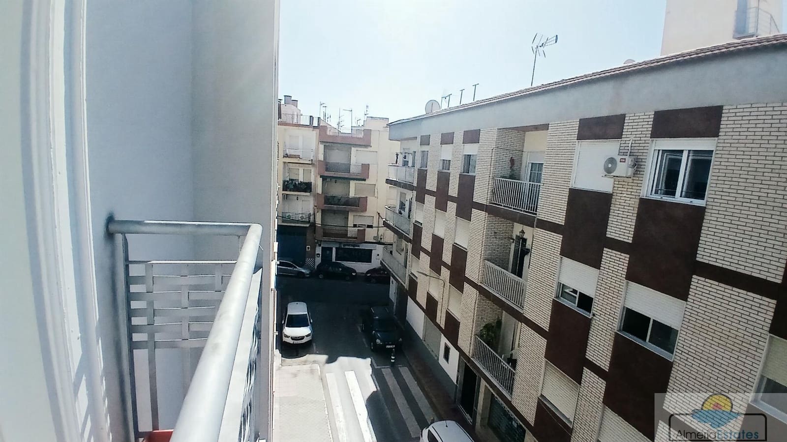 Piso de 3 habitaciones en Albox en venta con garaje - 98.000 € (Ref: 10041331)