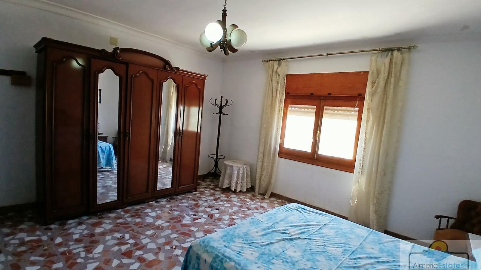 Villa zu verkaufen in La Alfoquia mit Pool Garage - 610.000 € (Ref: 10060995)