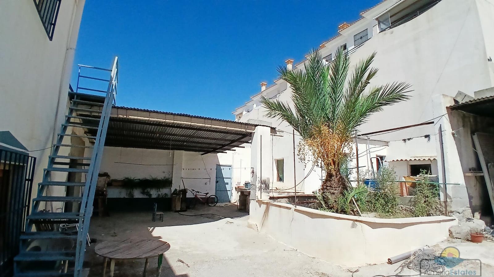 Villa zu verkaufen in La Alfoquia mit Pool Garage - 610.000 € (Ref: 10060995)