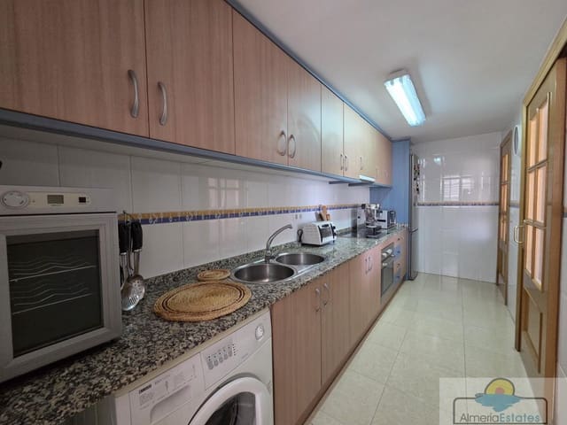 3 bedroom Flat for sale in Garrucha with pool garage - € 155,000 (Ref: 10070243)