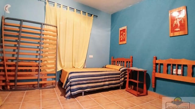 5 soveværelse Byhus til salg i Saliente Alto, Albox med swimmingpool garage - € 170.000 (Ref: 10089708)