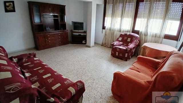 3 sovrum Lägenhet att hyra i Albox - 475 € (Ref: 10118396)