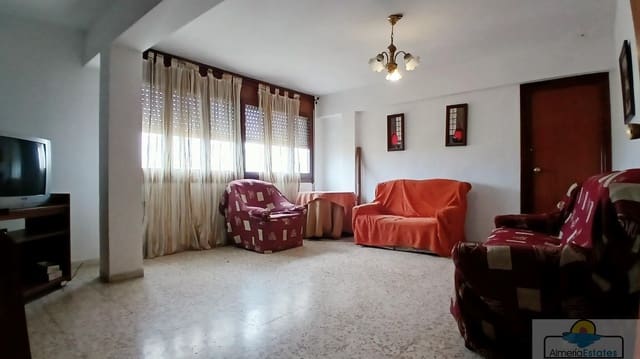 3 sovrum Lägenhet att hyra i Albox - 475 € (Ref: 10118396)