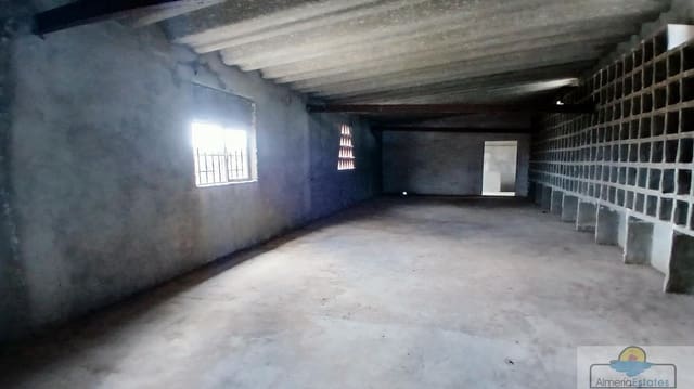 Commercial for rent in Albox with garage - € 650 (Ref: 10135209)