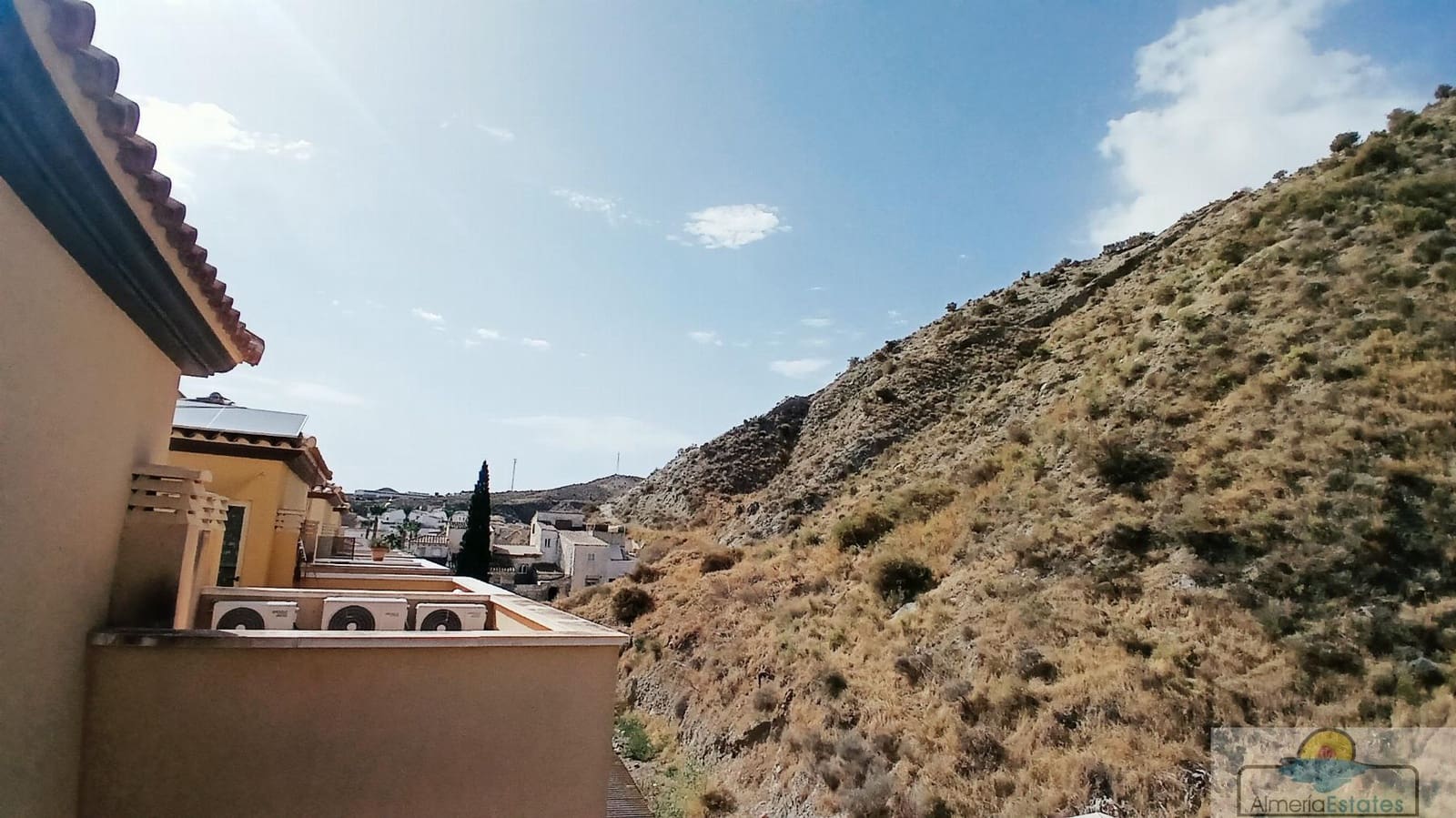 3 bedroom Townhouse for sale in Zurgena with pool - € 156,000 (Ref: 10158661)