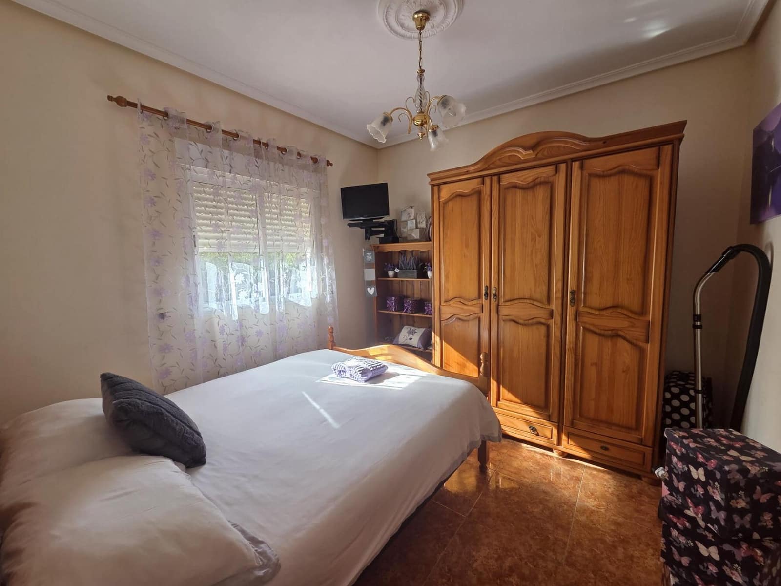 Casa de 3 habitaciones en Oria en venta - 180.000 € (Ref: 10170180)