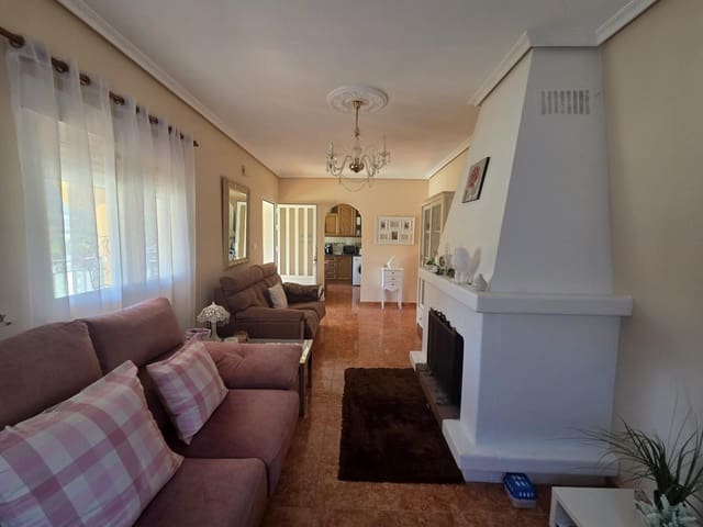 Casa de 3 habitaciones en Oria en venta - 180.000 € (Ref: 10170180)