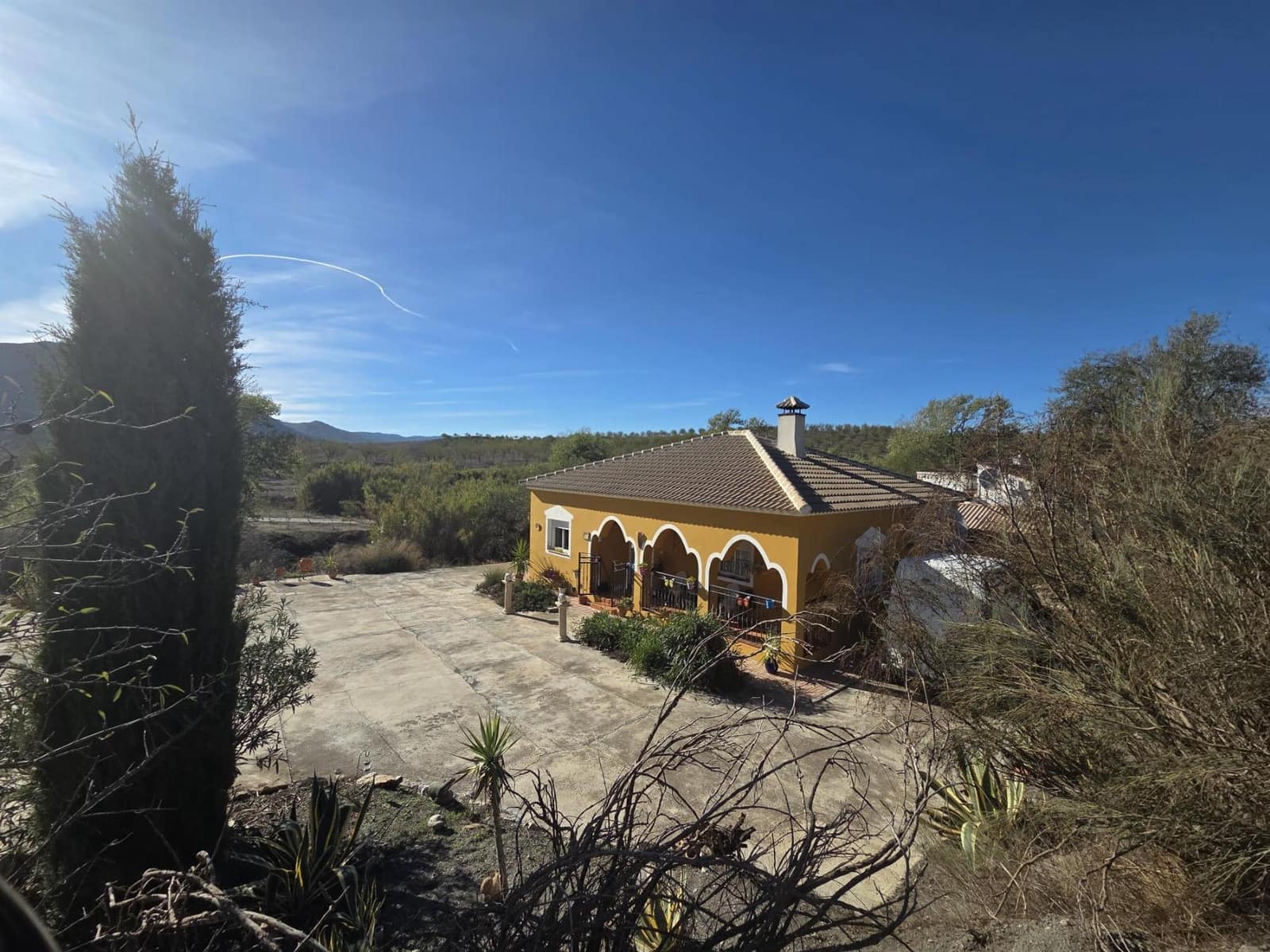 Casa de 3 habitaciones en Oria en venta - 180.000 € (Ref: 10170180)