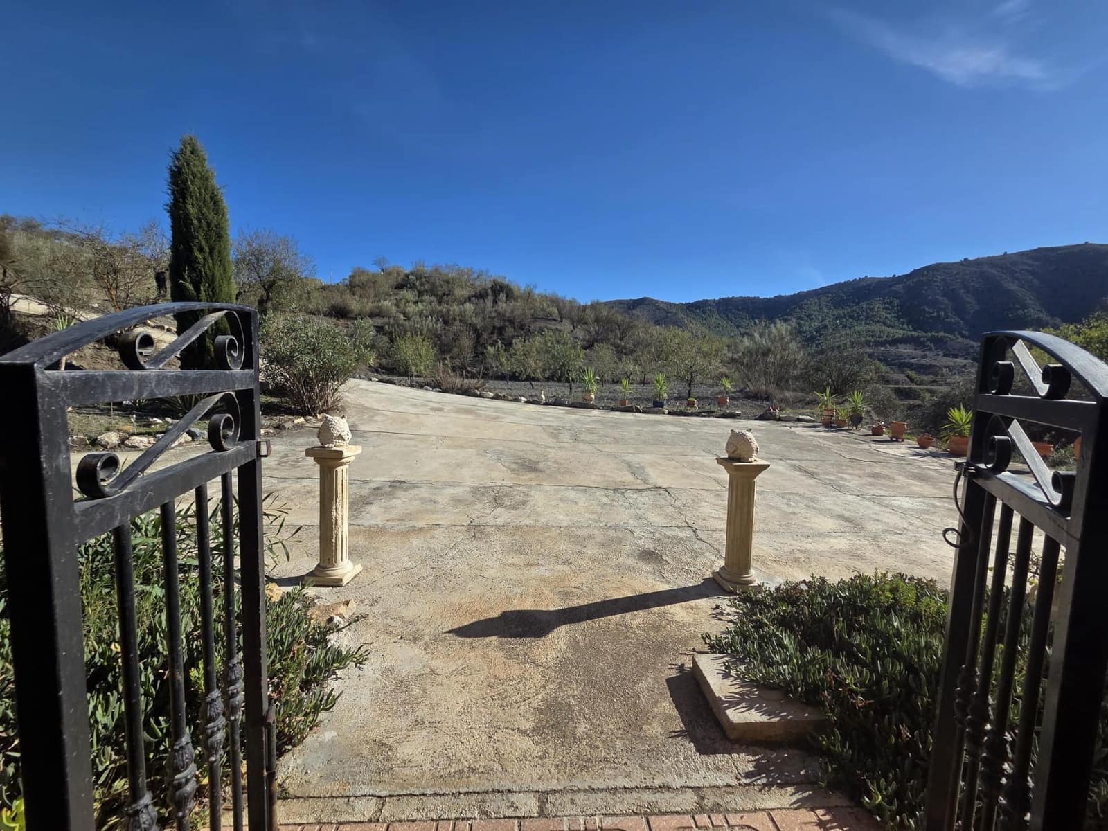 Casa de 3 habitaciones en Oria en venta - 180.000 € (Ref: 10170180)