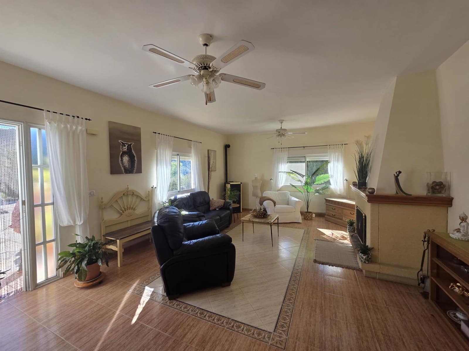 Casa de 3 habitaciones en Oria en venta - 180.000 € (Ref: 10170181)