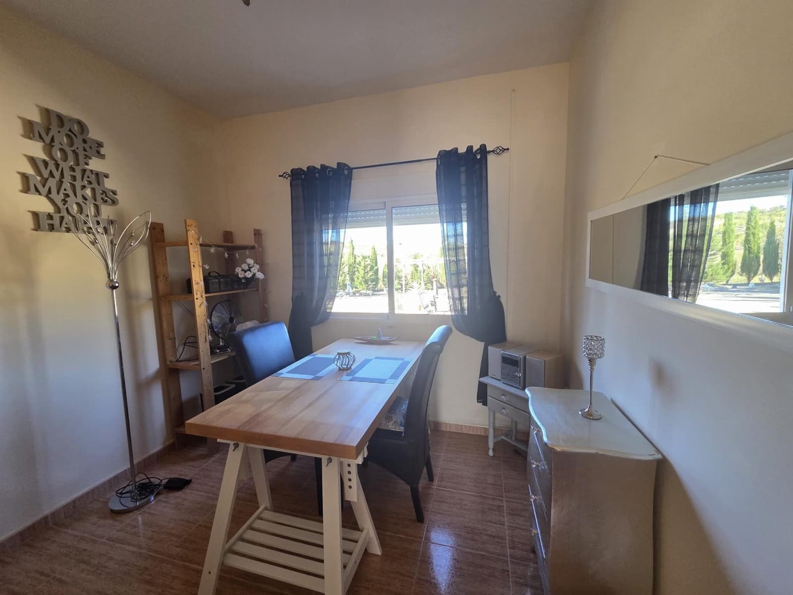 Casa de 3 habitaciones en Oria en venta - 180.000 € (Ref: 10170181)