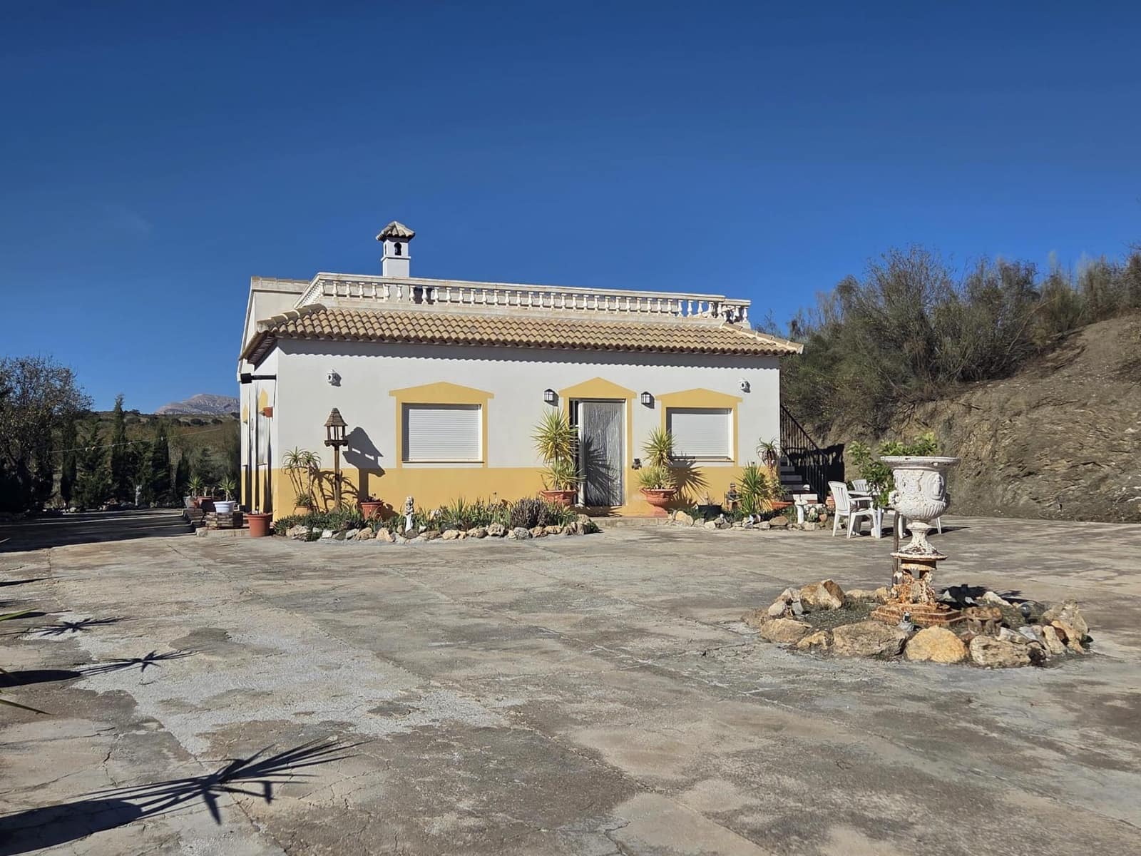 Casa de 3 habitaciones en Oria en venta - 180.000 € (Ref: 10170181)