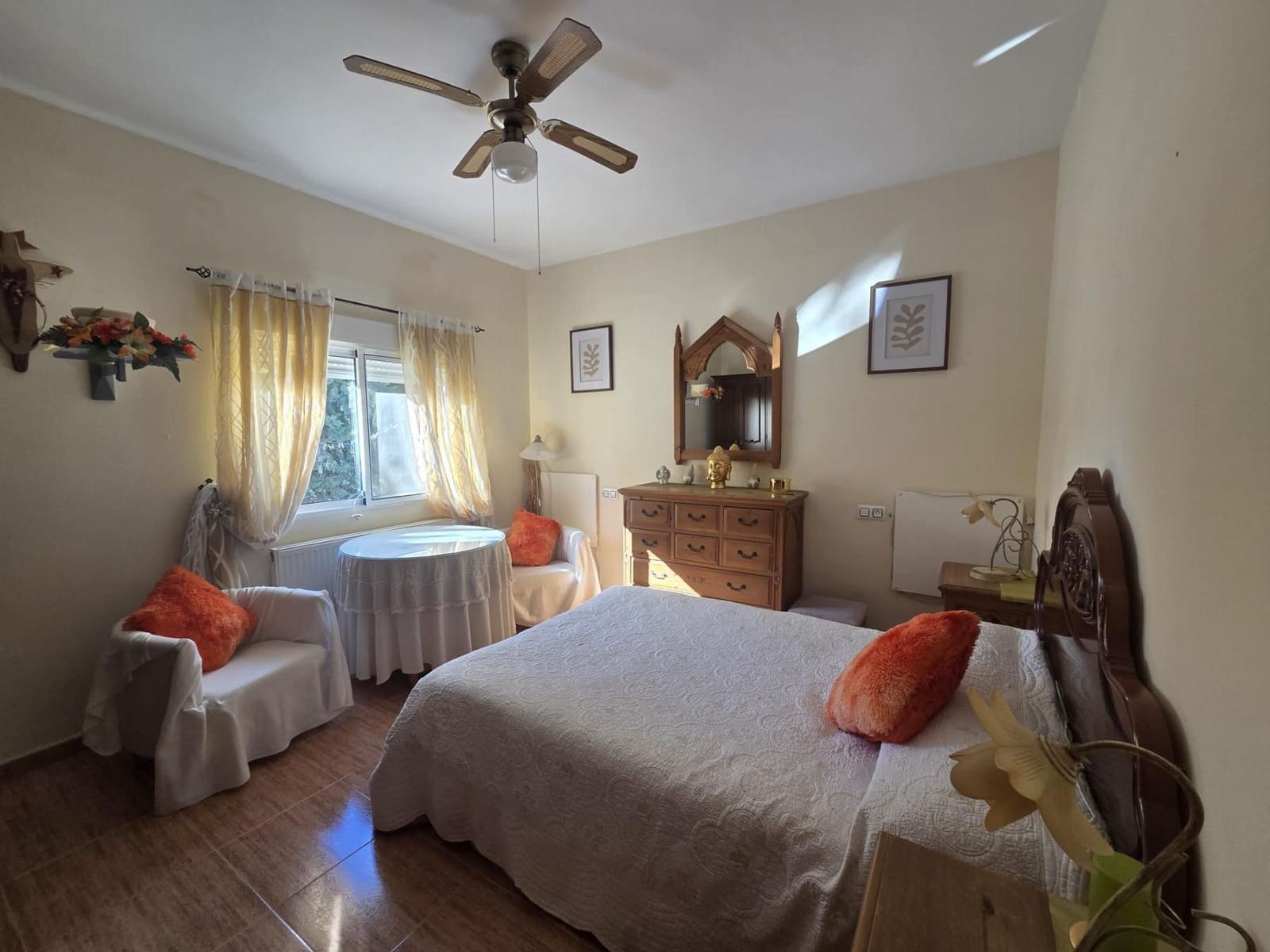 Casa de 3 habitaciones en Oria en venta - 180.000 € (Ref: 10170181)