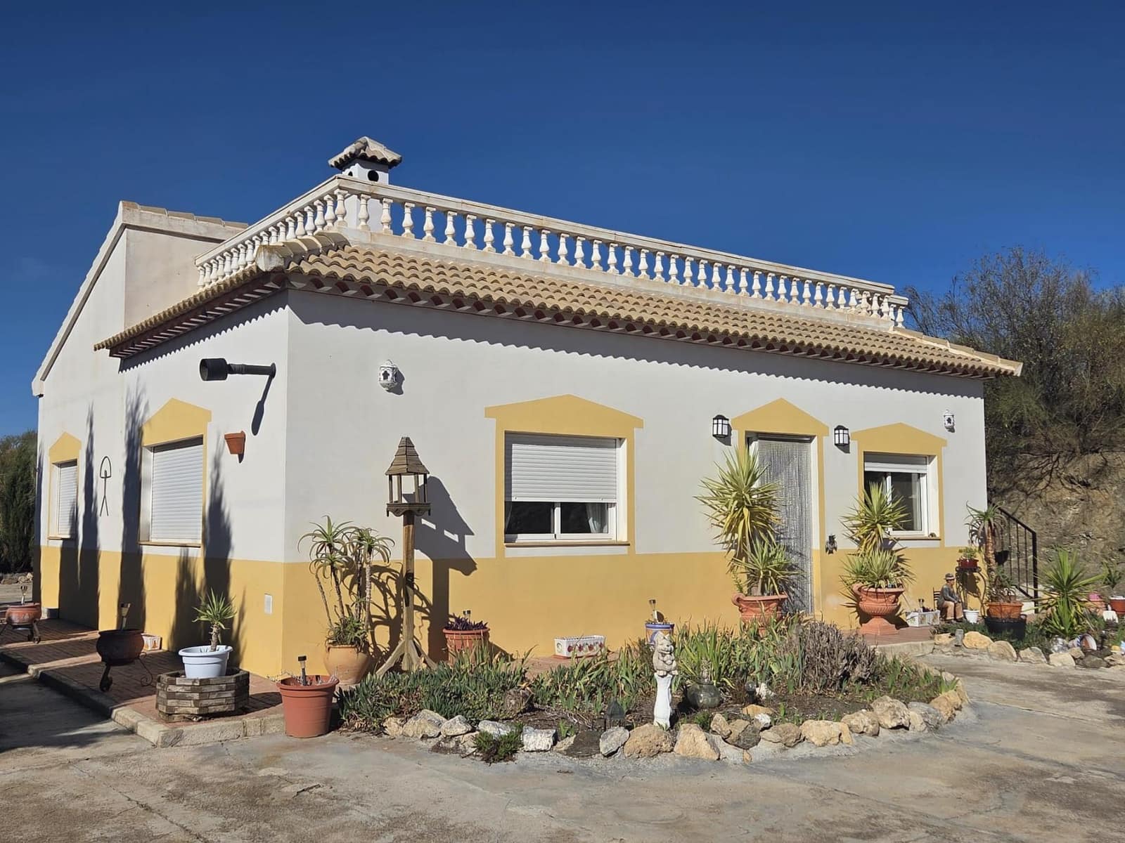 Casa de 3 habitaciones en Oria en venta - 180.000 € (Ref: 10170181)