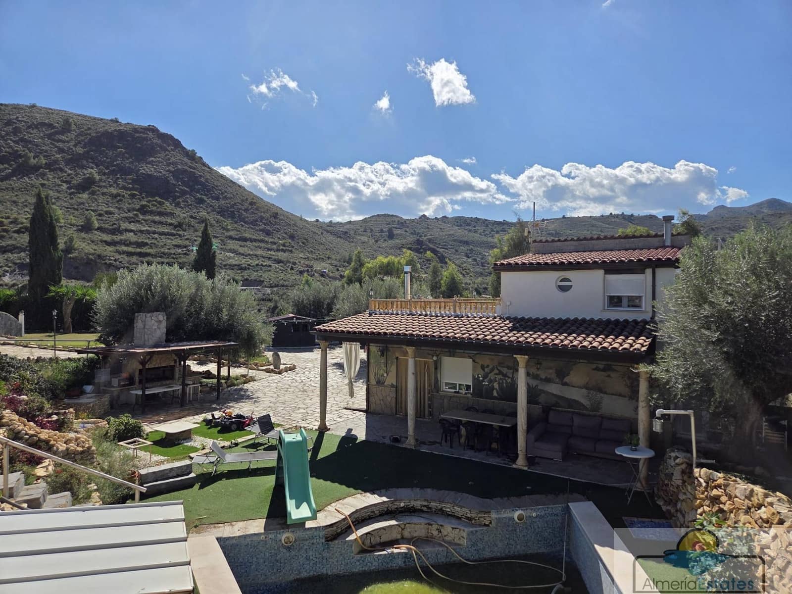 3 camera da letto Casa da affittare in Macael con piscina garage - 1.500 € (Rif: 10171587)