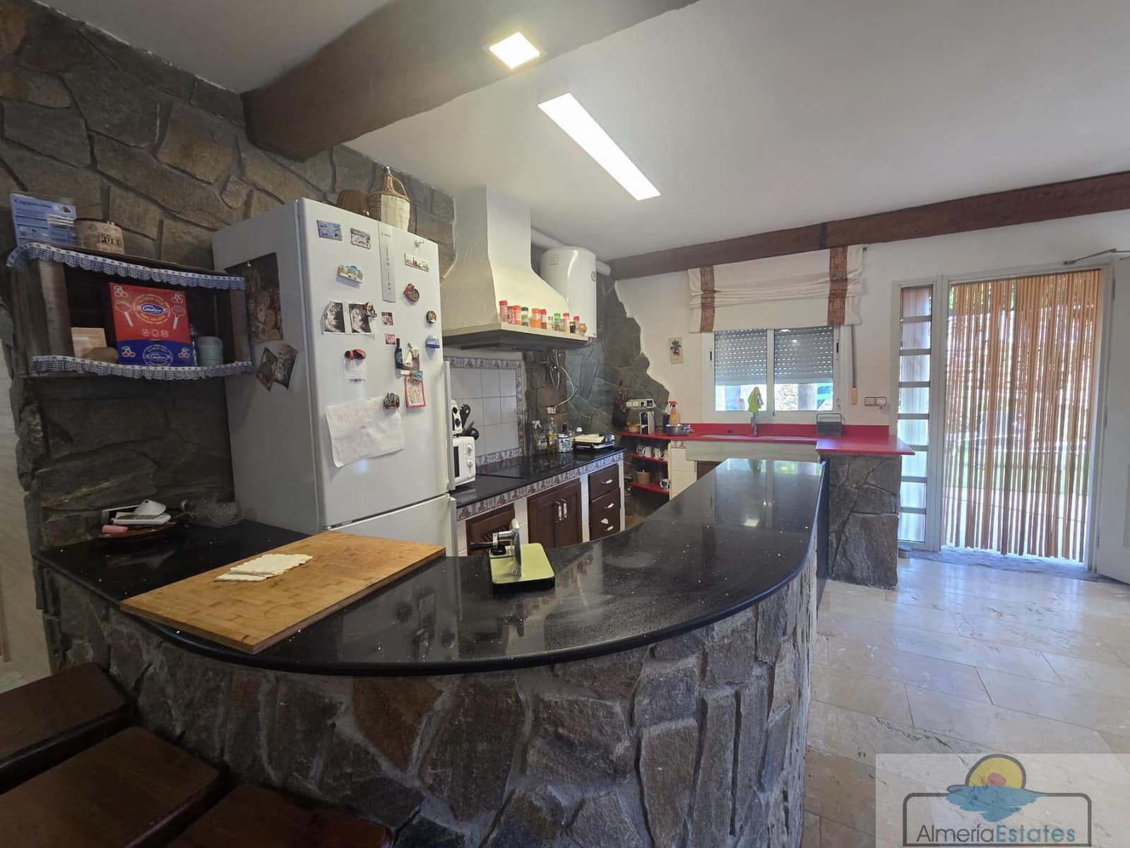 3 camera da letto Casa da affittare in Macael con piscina garage - 1.500 € (Rif: 10171587)