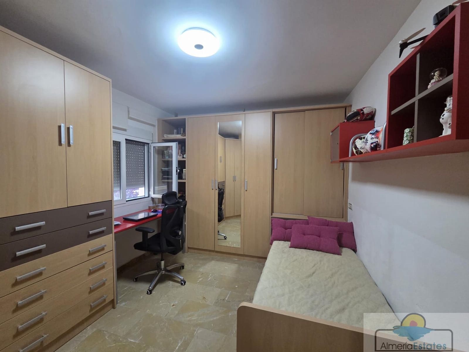 3 camera da letto Casa da affittare in Macael con piscina garage - 1.500 € (Rif: 10171587)