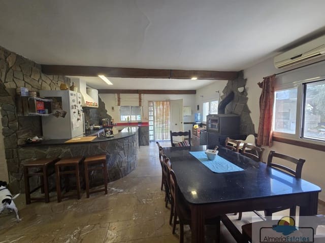 3 camera da letto Casa da affittare in Macael con piscina garage - 1.500 € (Rif: 10171587)