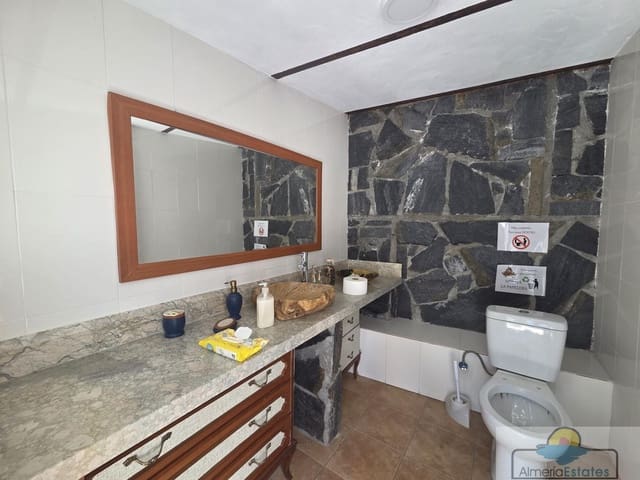 3 camera da letto Casa da affittare in Macael con piscina garage - 1.500 € (Rif: 10171587)