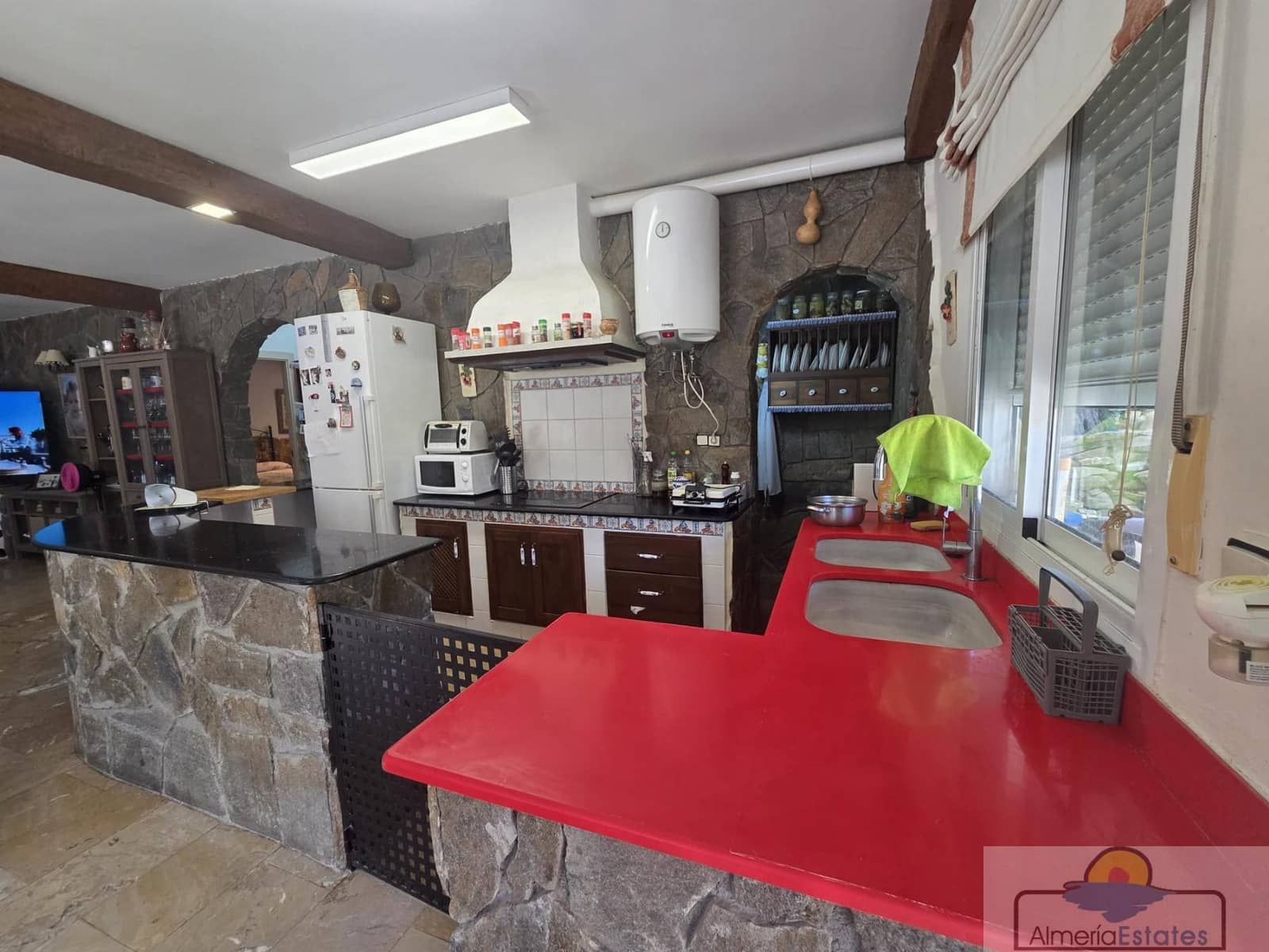 3 camera da letto Casa da affittare in Macael con piscina garage - 1.500 € (Rif: 10171587)