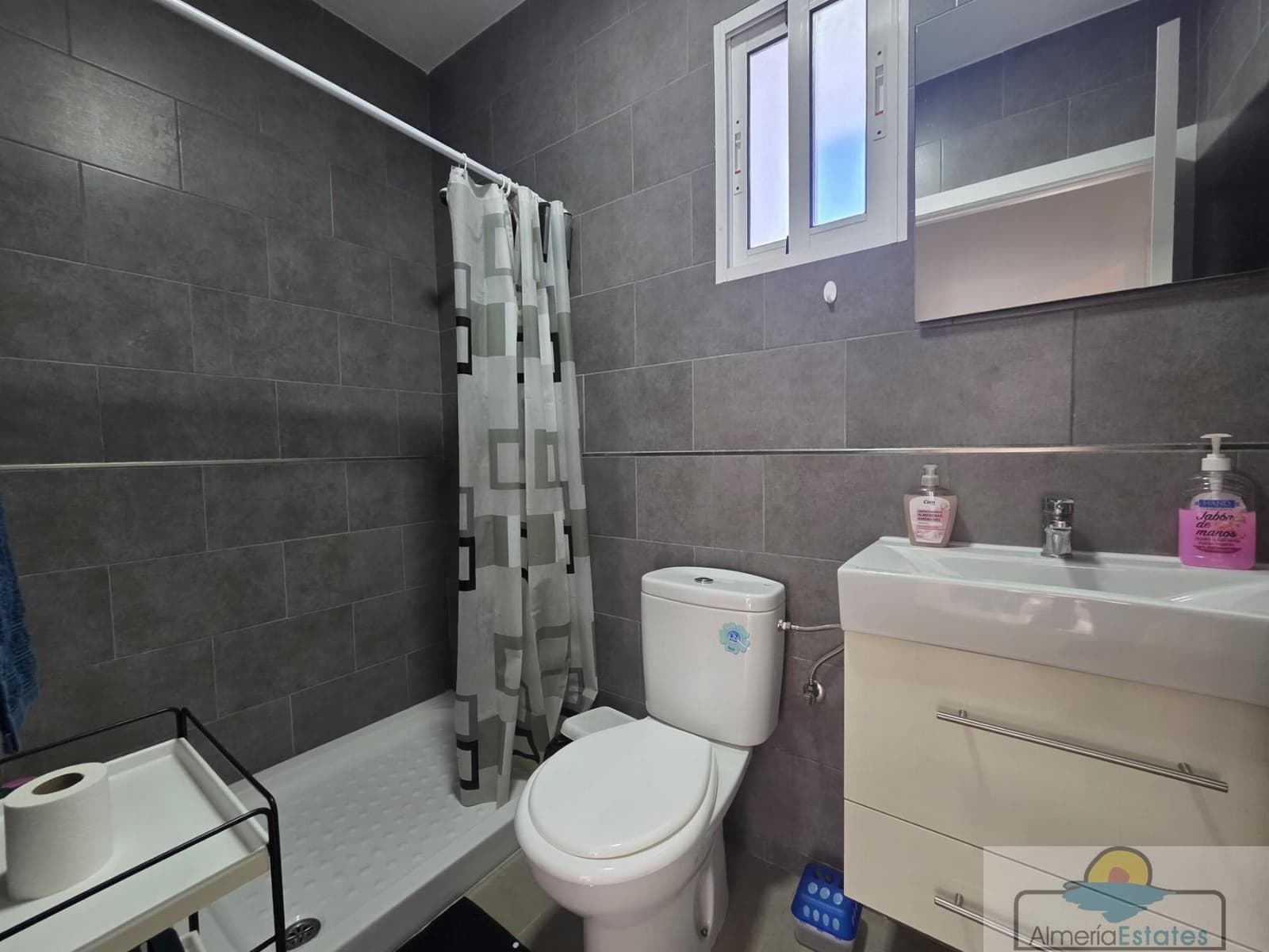 2 sovrum Hus till salu i Oria - 73 000 € (Ref: 10172911)