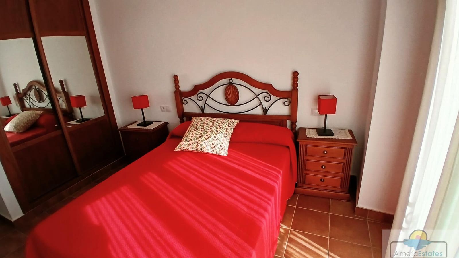 Casa de 6 habitaciones en Lubrín en venta - 220.000 € (Ref: 10177139)