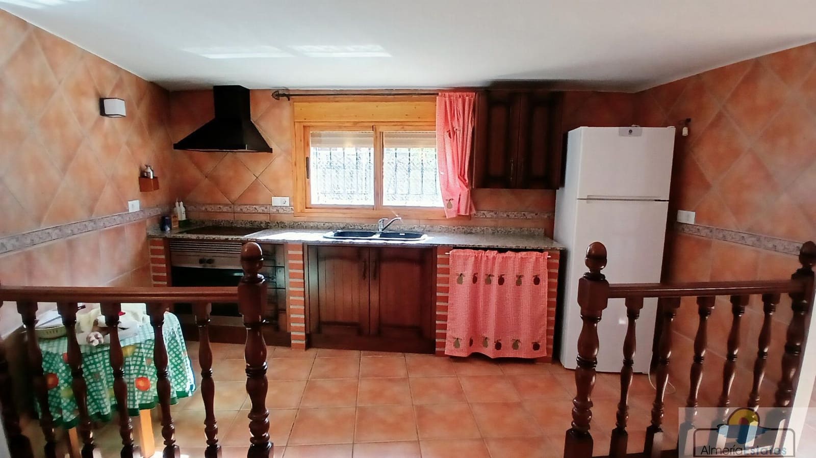 Casa de 6 habitaciones en Lubrín en venta - 220.000 € (Ref: 10177139)