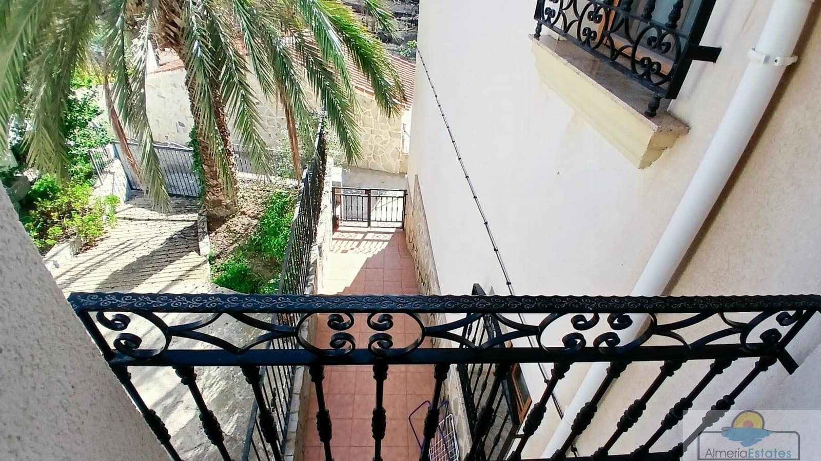Casa de 6 habitaciones en Lubrín en venta - 220.000 € (Ref: 10177139)