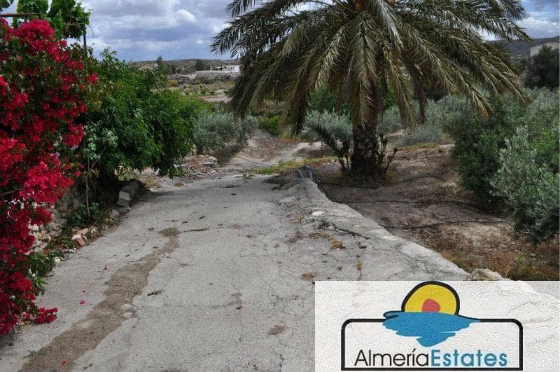 3 bedroom Villa for sale in Cantoria - € 300,000 (Ref: 3211657)