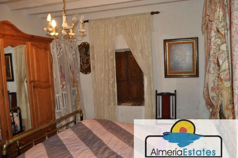 3 bedroom Villa for sale in Cantoria - € 300,000 (Ref: 3211657)