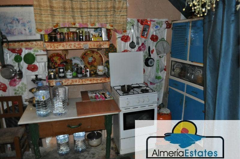 3 bedroom Villa for sale in Cantoria - € 300,000 (Ref: 3211657)