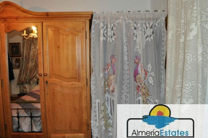 3 bedroom Villa for sale in Cantoria - € 300,000 (Ref: 3211657)