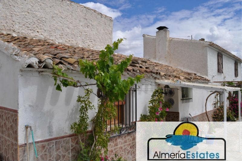 3 bedroom Villa for sale in Cantoria - € 300,000 (Ref: 3211657)