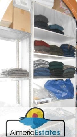 Commercial for rent in Albox - € 500 (Ref: 3216699)