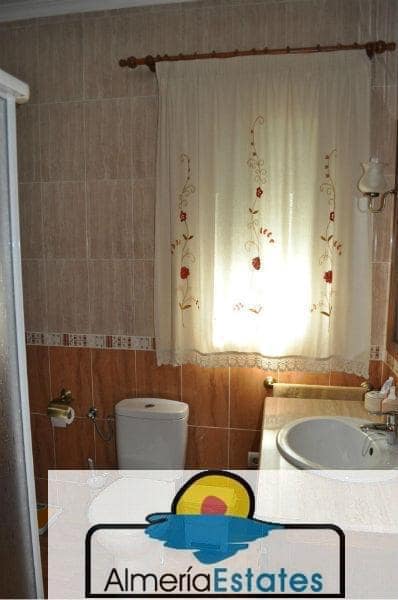 6 chambre Maison de Ville à vendre à Zurgena - 99 000 € (Ref: 3216705)