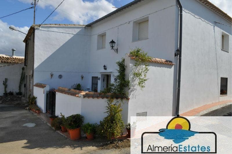 6 chambre Maison de Ville à vendre à Zurgena - 99 000 € (Ref: 3216705)