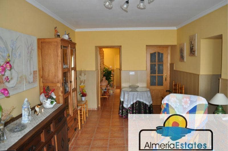 6 chambre Maison de Ville à vendre à Zurgena - 99 000 € (Ref: 3216705)