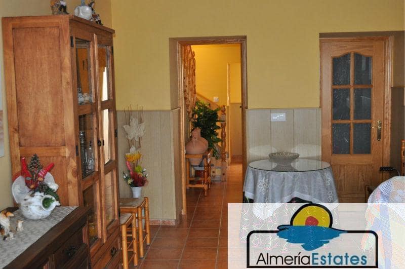 6 chambre Maison de Ville à vendre à Zurgena - 99 000 € (Ref: 3216705)