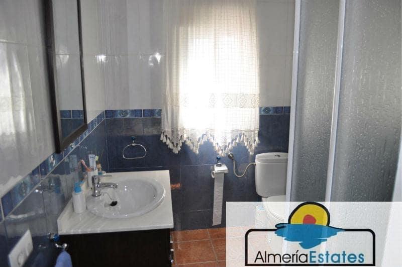 6 chambre Maison de Ville à vendre à Zurgena - 99 000 € (Ref: 3216705)