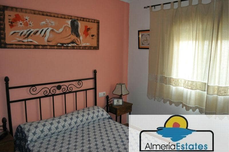 6 chambre Maison de Ville à vendre à Zurgena - 99 000 € (Ref: 3216705)