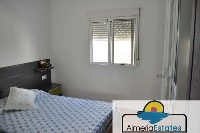 6 chambre Maison de Ville à vendre à Zurgena - 99 000 € (Ref: 3216705)