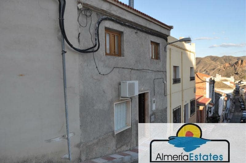 3 camera da letto Casa in vendita in Cantoria - 55.000 € (Rif: 3216742)
